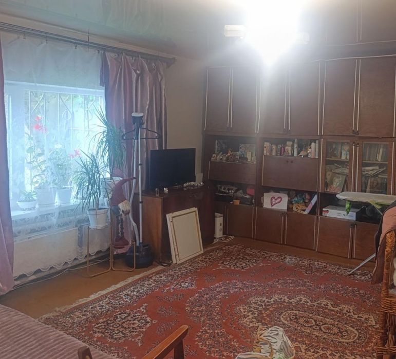 Продаж будинку , пров. Комунальний