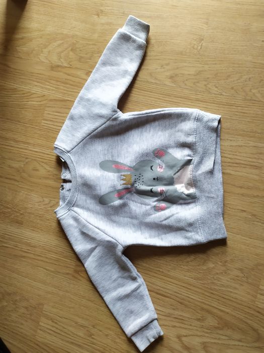 Sprzedam bluzę dziewczęca