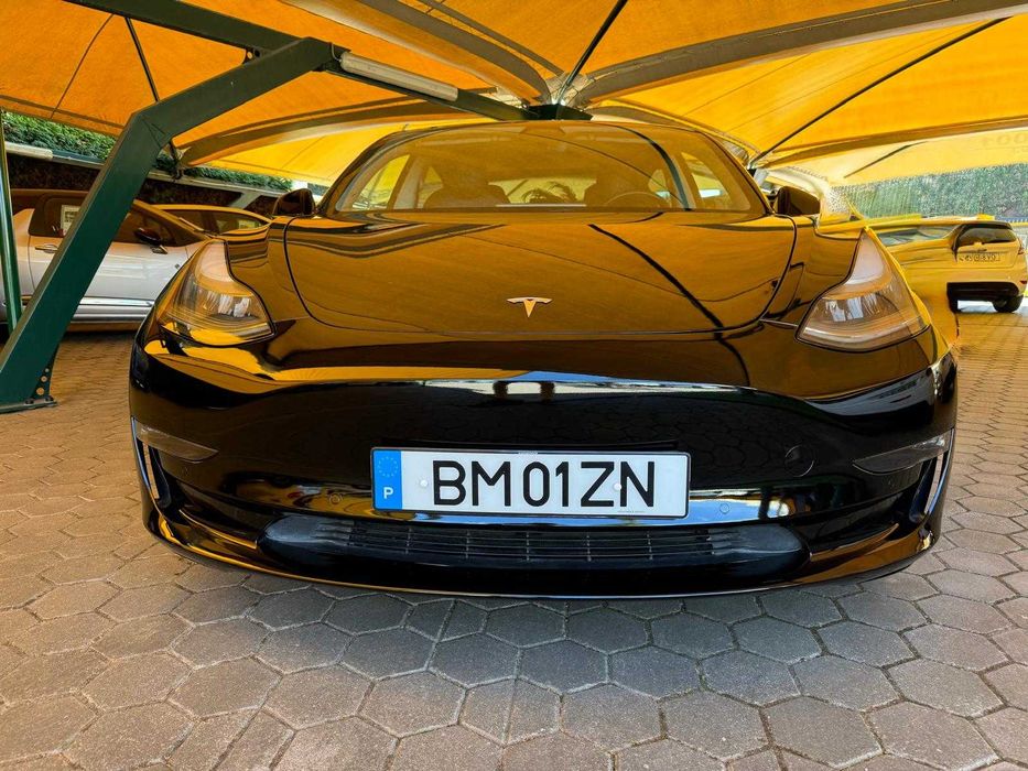 Tesla Model 3 Long-Range Dual Motor AWD