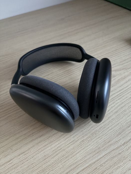 Airpods max 2 майже нові