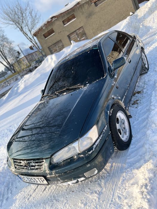 Продам Toyota Camry 20