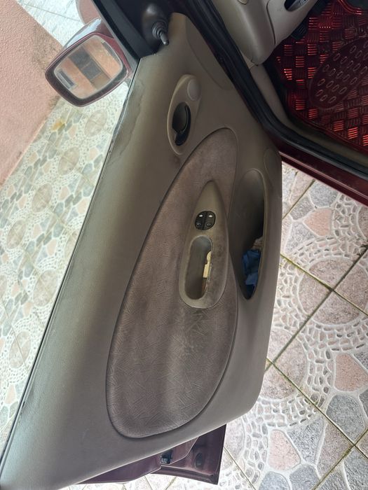 Ford fiesta ( JAS)