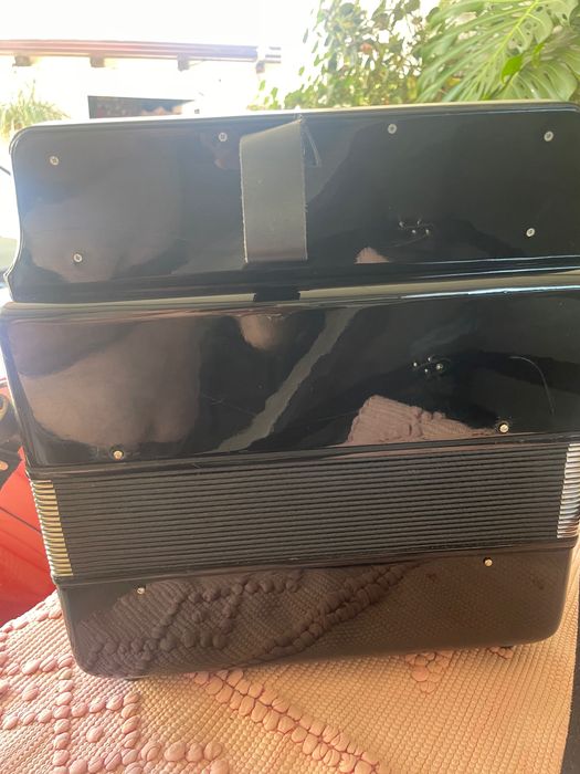 Vendo Concertina da Famosa Marca HONER Corona 3