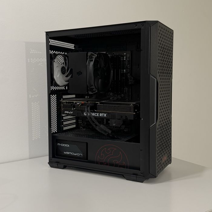 Komputer Gamingowy Ryzen 7 5800X3D + RTX 4070 TI STAN IDEALNY