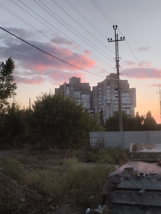 Гараж у місті. Бокс під склад, тощо.