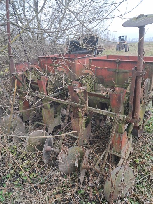 Картоплесаджалка КСМ=4