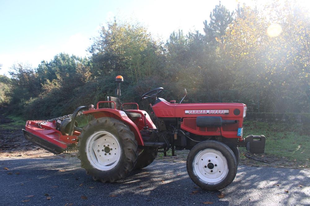 Vendo Trator Yanmar YM186D Diesel  - Tração Simples (Preço Negociável)