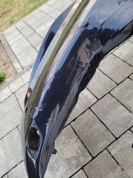 Sprzedam przedni zderzak BMW