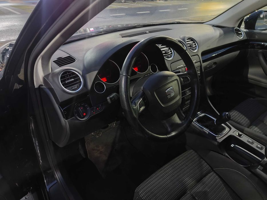 Seat Exeo ST SPORT 2012 2.0 Tdi dobrze wyposażony