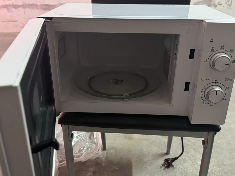 Microondas como novo