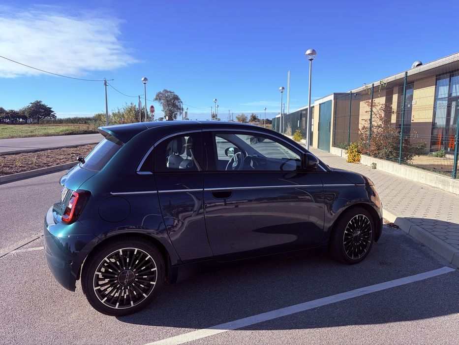 Fiat 500e  3+1 La Prima — photo 3