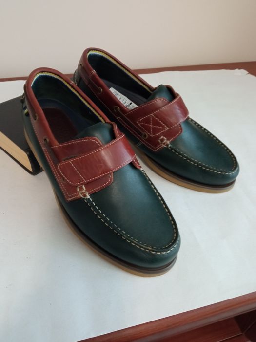 Нові топсайдери Marks Spencer. Шкіра. Р. 42