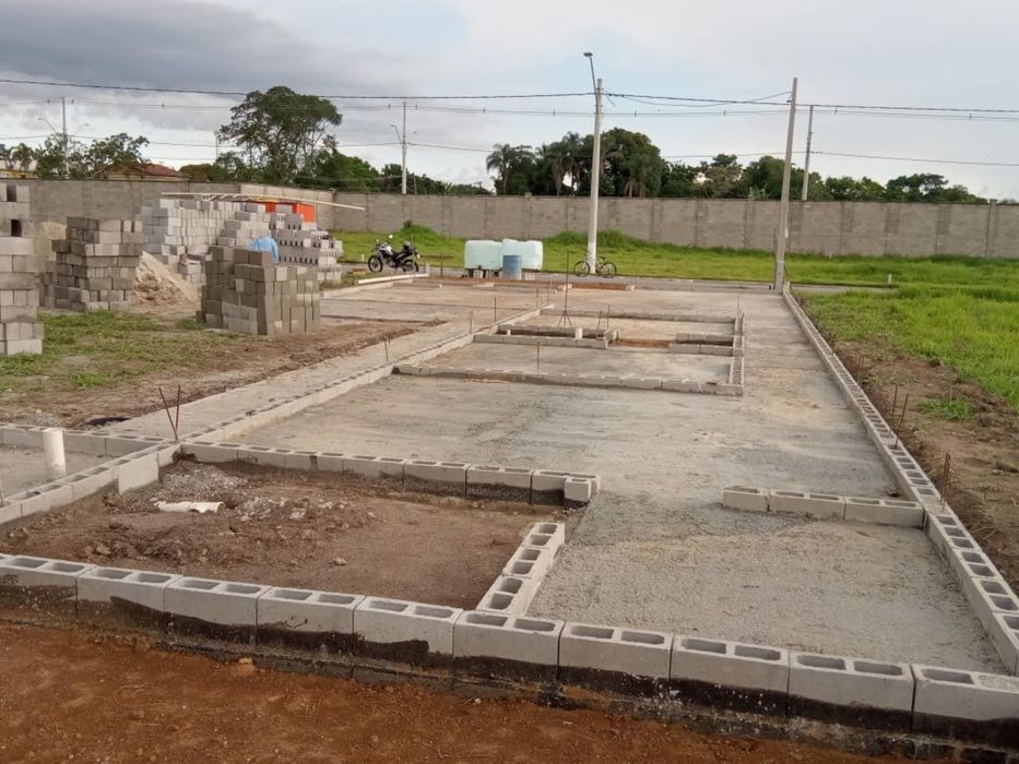 Construção, remodelação e manutenção