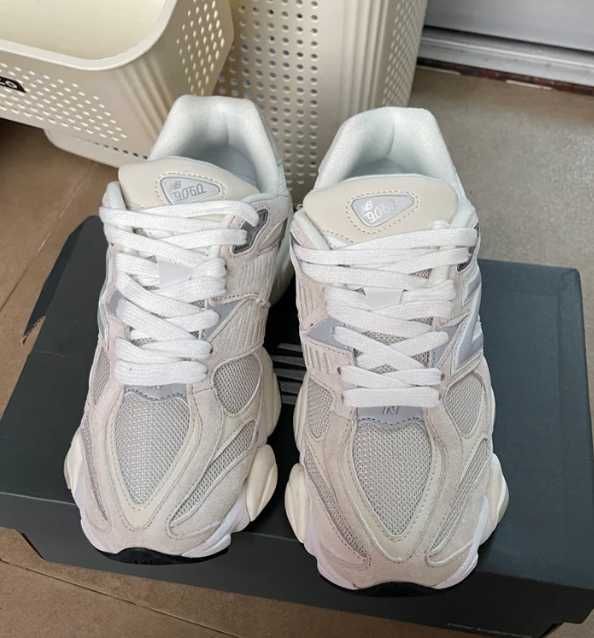 New Balance 9060 White Grey R.39.5
