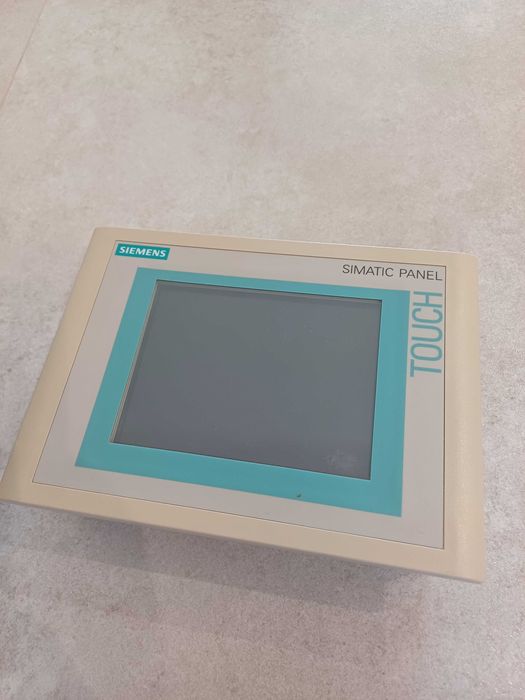 Panel HMI Siemens 6AV6 545-0CA10-0AX0