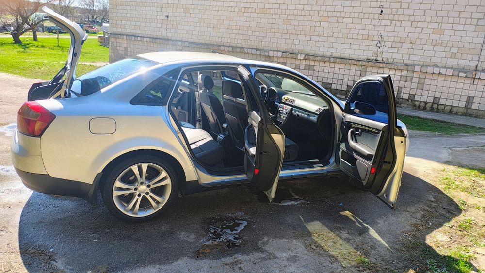 Ауді А4Б6. 2.0 FSI