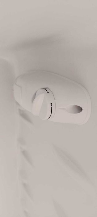 Frigorífico 1 porta QILIVE com capacidade 242L
