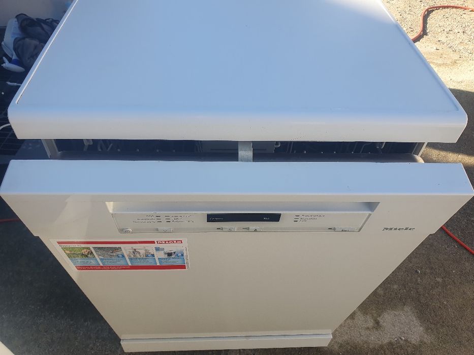 Посудомийна машина Miele 6200SC