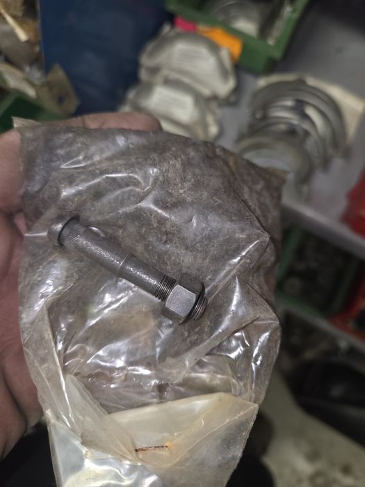 Śruby Korbowodów  sztuk 20 fiat 126p