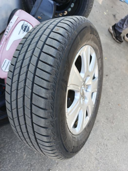 Alufelgi koła audi 16 letnie