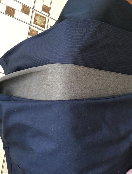 Костюм мужской светлый классический 58-60 размер.Брюки 58-60