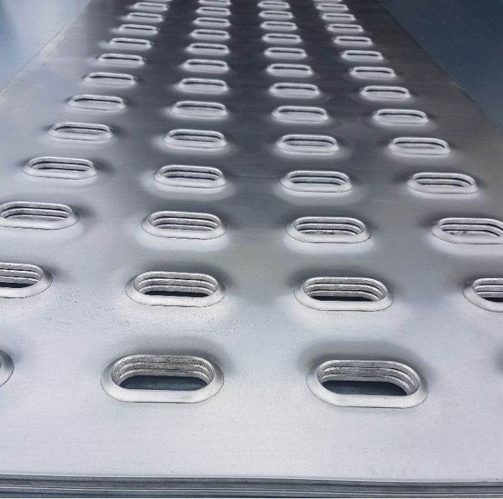 Blacha aluminiowa LOHR na auto-lawety 500 mm .Różne długości.