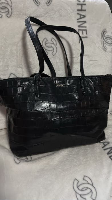 DKNY torba na ramie