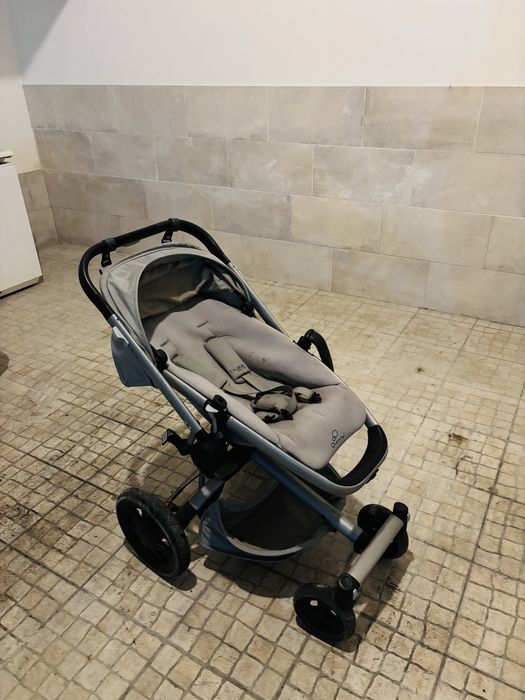 Carrinho bebé Quinny