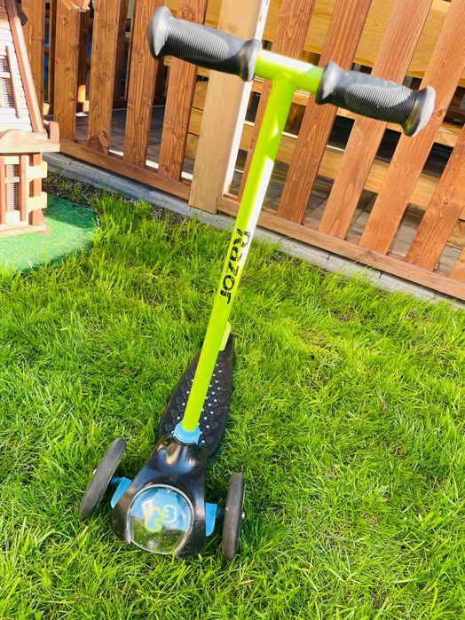 Hulajnoga trójkołowa Razor zielona sprawna