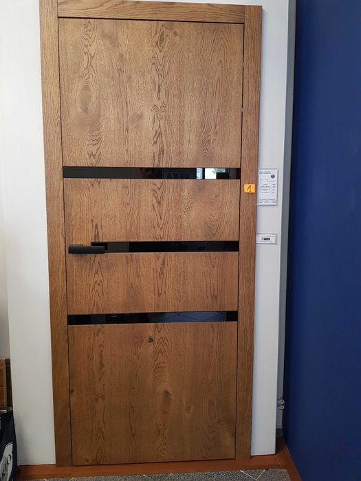 Drzwi wewnętrzne dębowe CAL HORYZONTAL 03