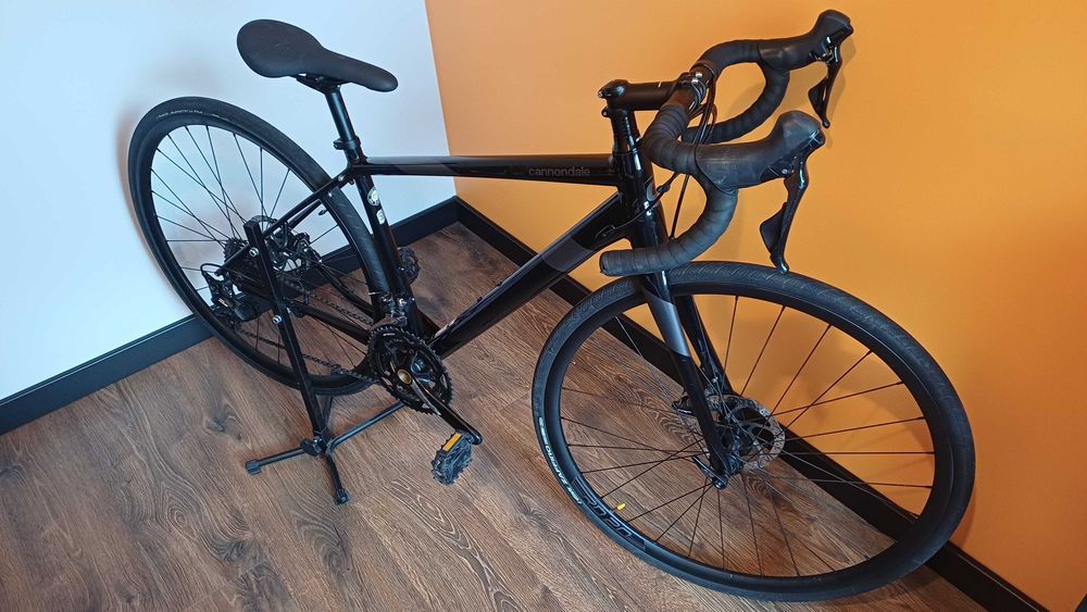 Rower szosowy Cannondale Synapse 105 2021