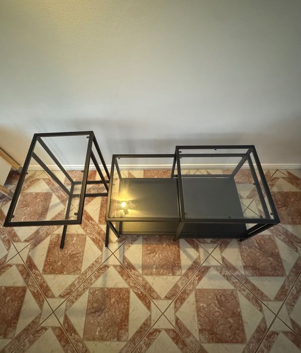 Conjunto duas mesas de centro e uma mesa de apoio