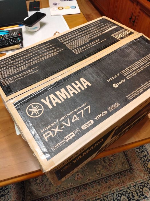 Amplituner, wzmacniacz YAMAHA RX-V477