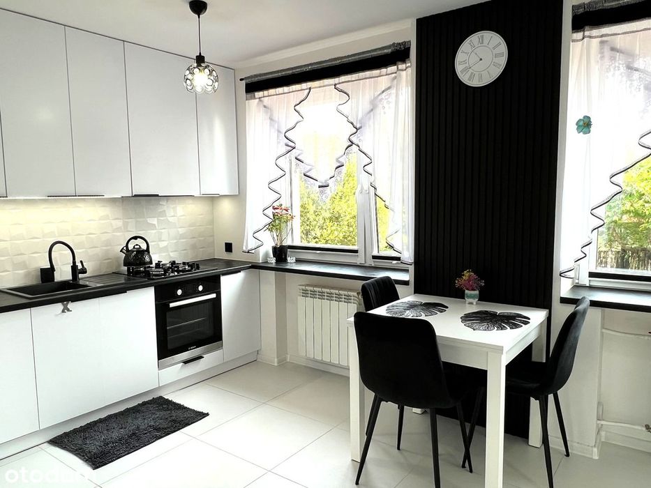 Przestronny bliźniak z dużą działką 744 m², Os. Olsztyńskie, Bełchatów
