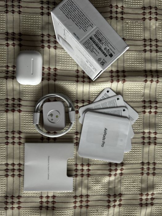 Airpods pro 2.