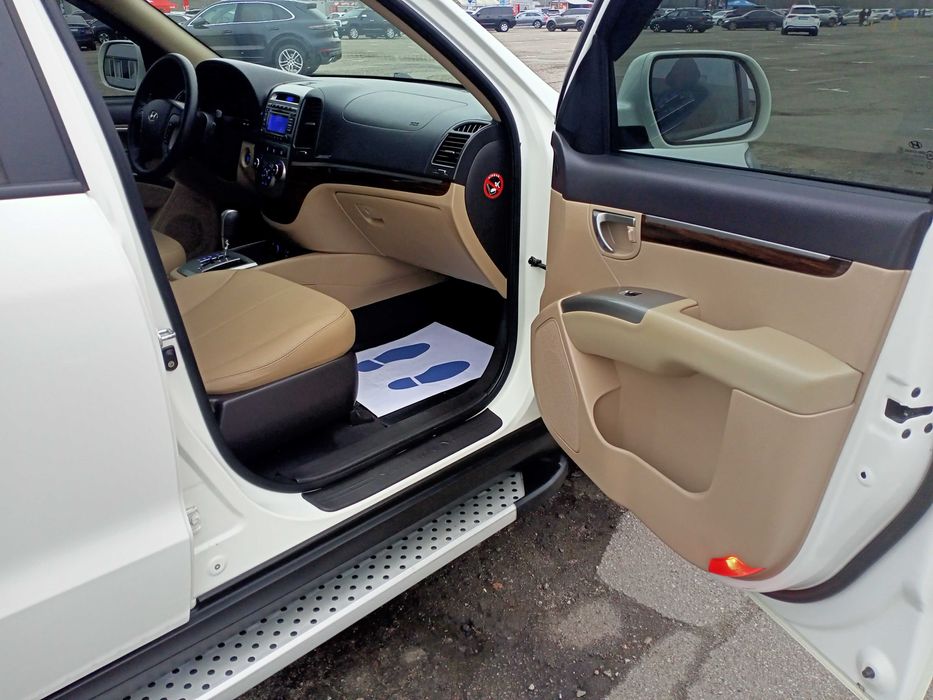 Официальный HYUNDAI SANTA FE, в идеальном состоянии!