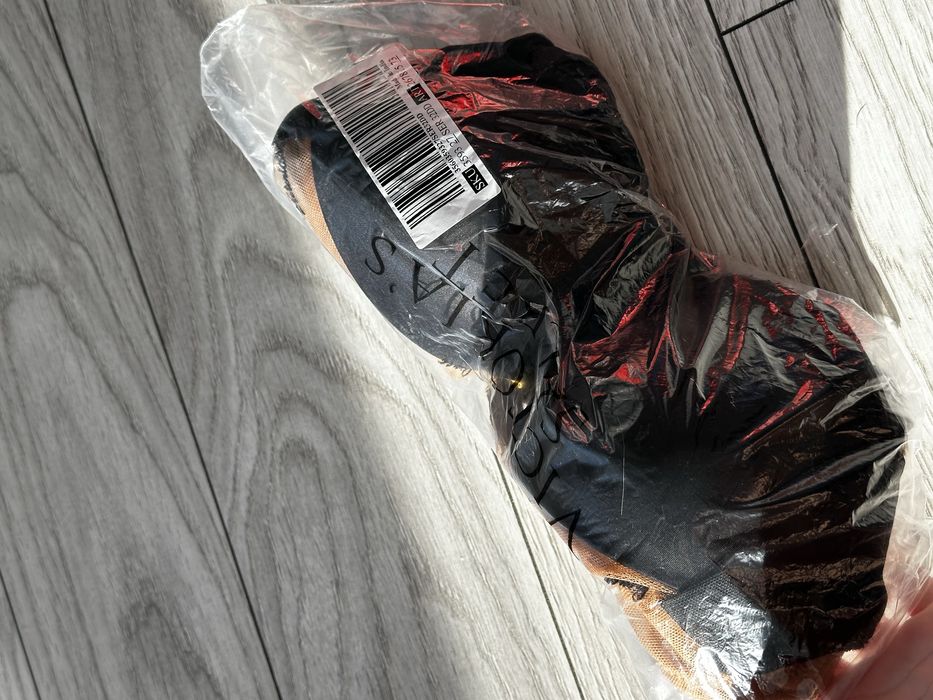 Бюсти Victoria’s secret