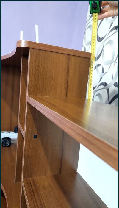 Продам комп'ютерний стіл