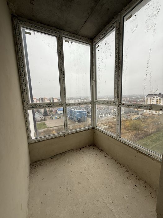 Видова двокімнатна квартира в м-н Пасічна