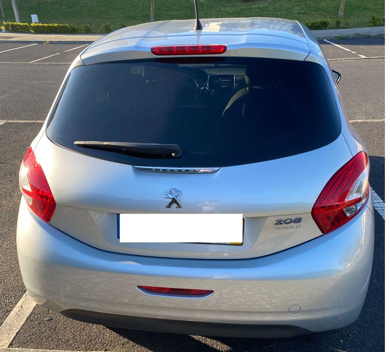 Peugeot 208 1.4 HDi (2014) – Muito económico | Bom estado geral