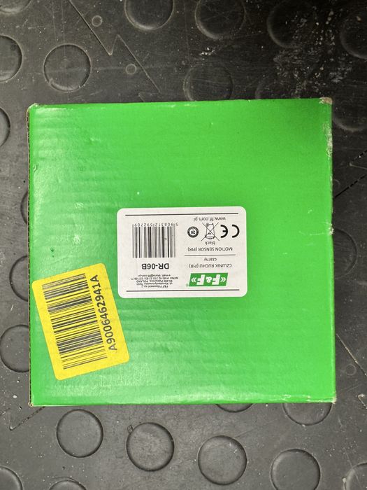 Sufitowy czujnik ruchu DR-06 B czarny