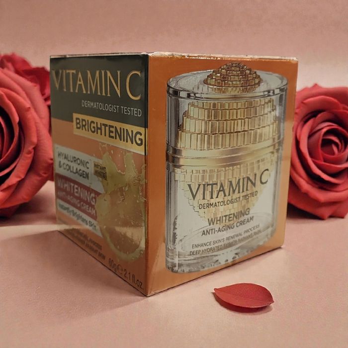 Krem do twarzy z witaminą C rozświetlający anti-aging 60 g