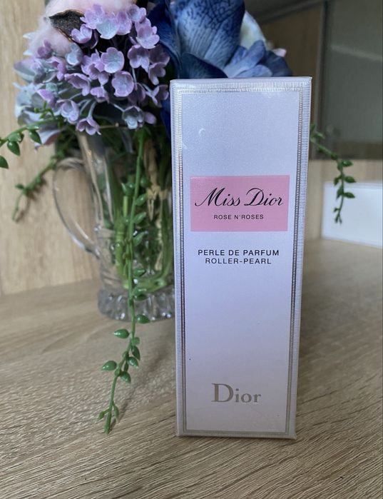 Miss Dior Rose N'Roses Roller Pearl
