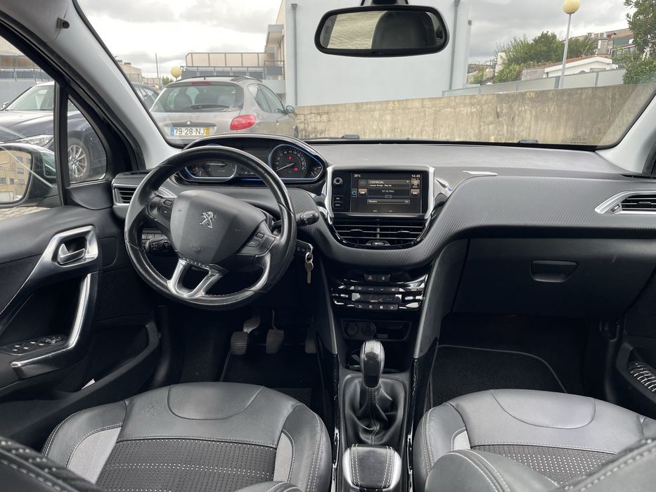 Peugeot 2008 1.2