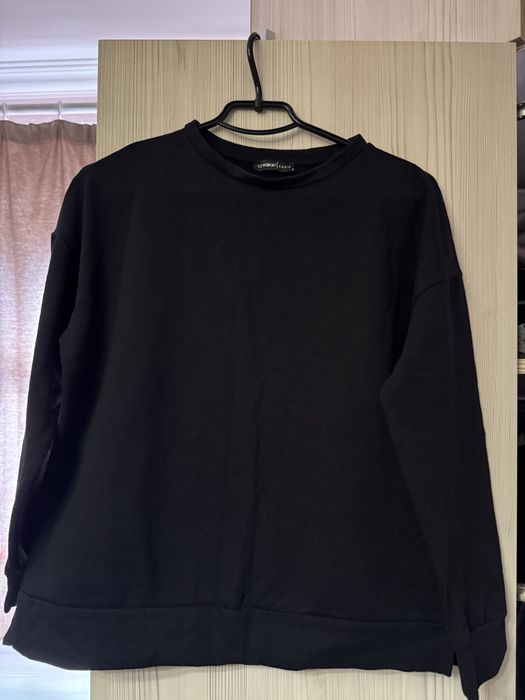 Светр для дівчат