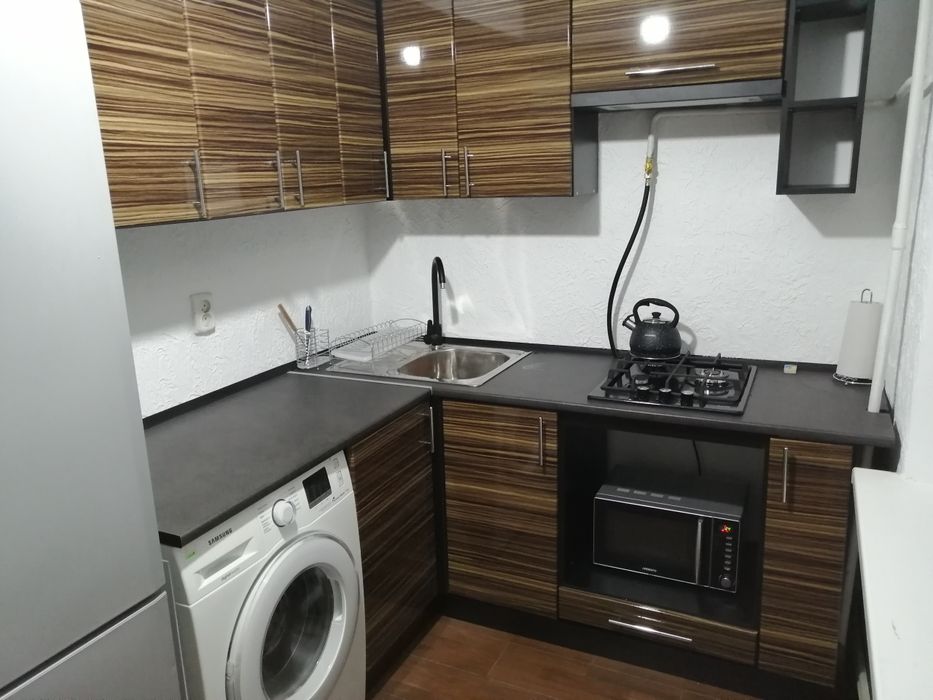 Канів. 2кімн. студія, 5 спальних місць 2+2+1