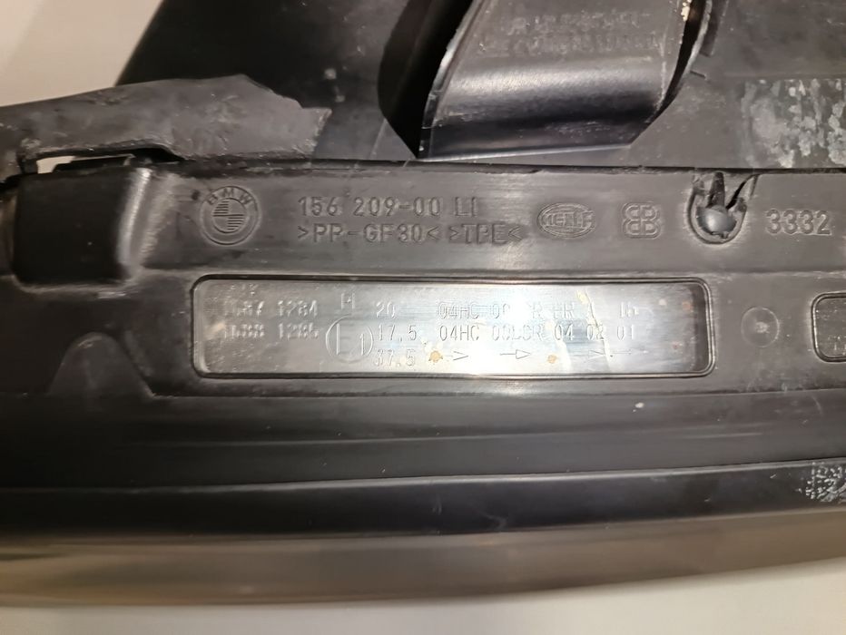 Farol BMW serie 7 E65