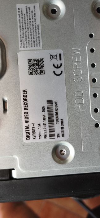 NVR NOXT Da Dahua OEM de 8 analógicos canais + 2IP disco 550GB , 3 câmaras, 2 cabos BNC transformadores , adaptador de energia para 4 camaras.