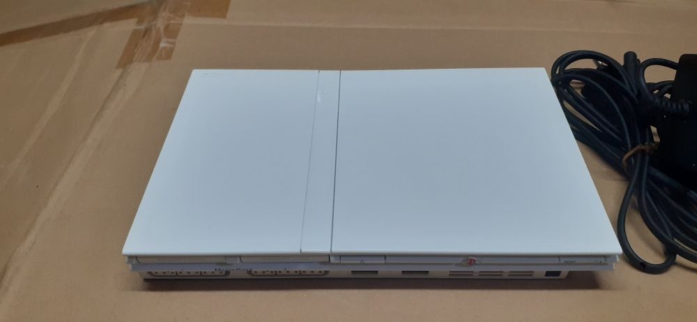 Ps2 slim ceramic white SCPH-77000