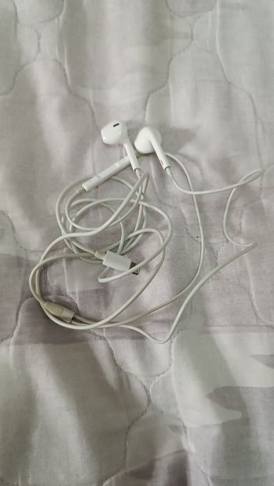 Навушники Apple EarPods